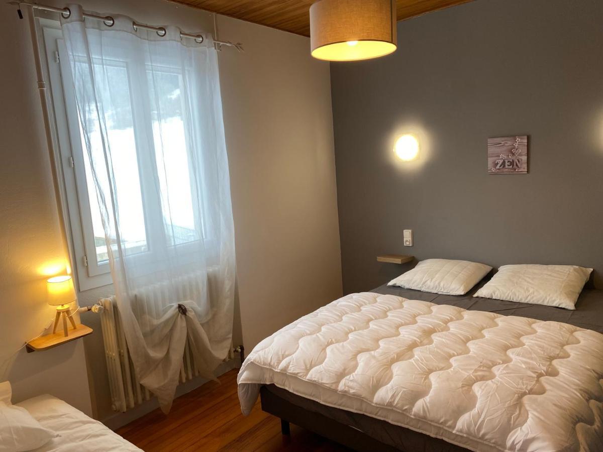 Creme Villa Chabotte Buitenkant foto